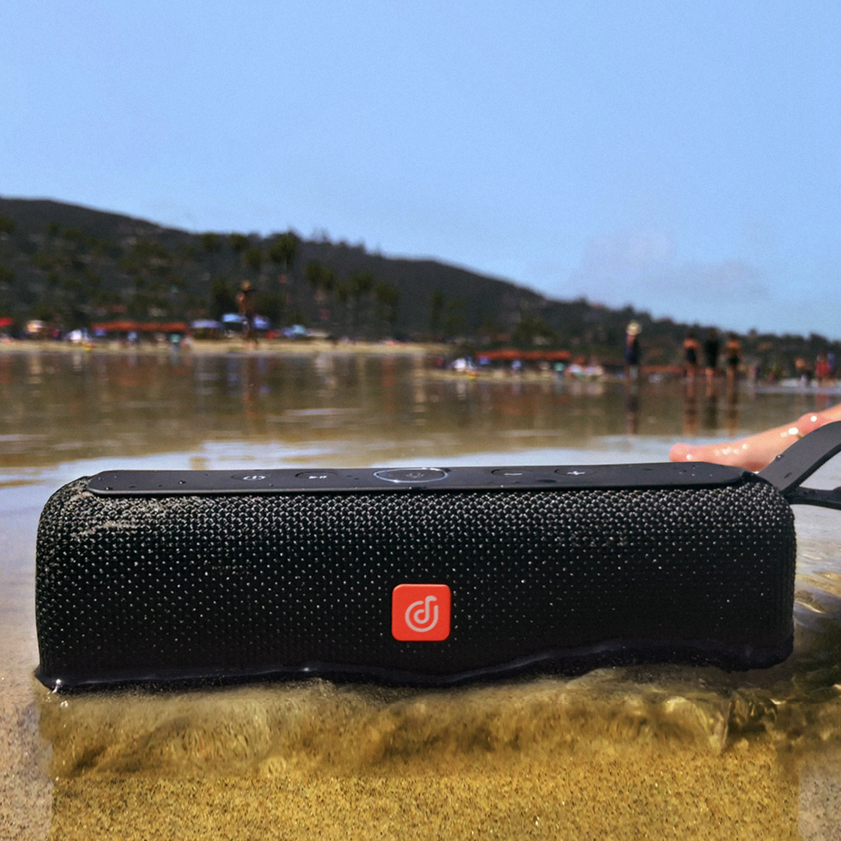 DOSS EGO II Bluetooth Speaker is waterproof